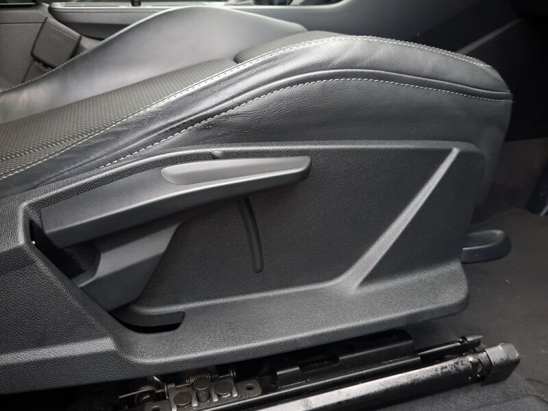 More views of Audi Q3