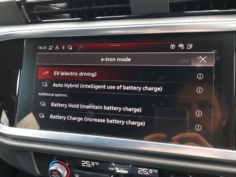 More views of Audi Q3