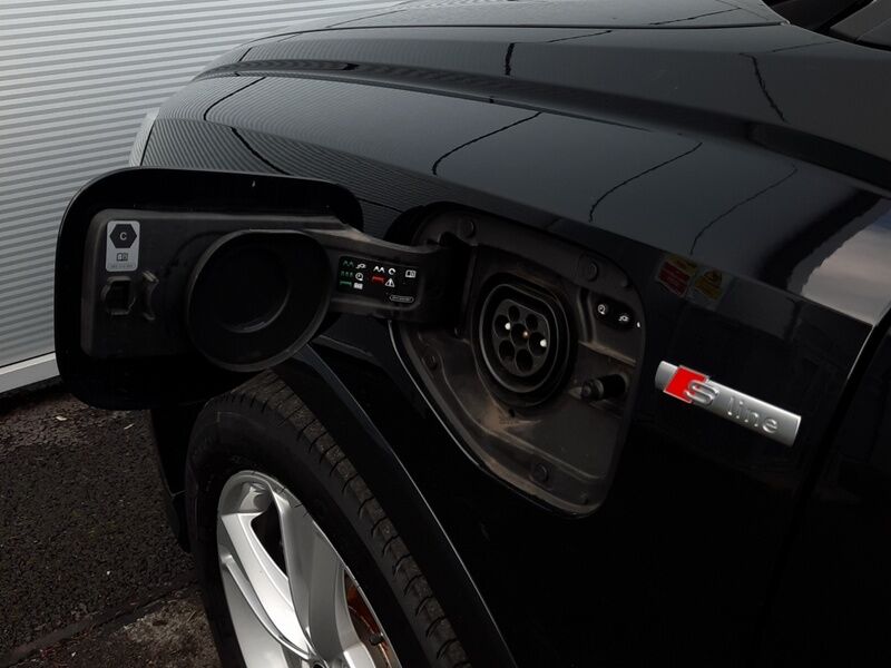 More views of Audi Q3