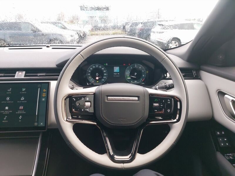 More views of Land Rover Range Rover Velar