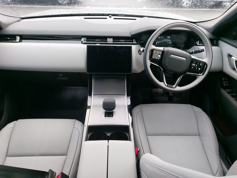 More views of Land Rover Range Rover Velar