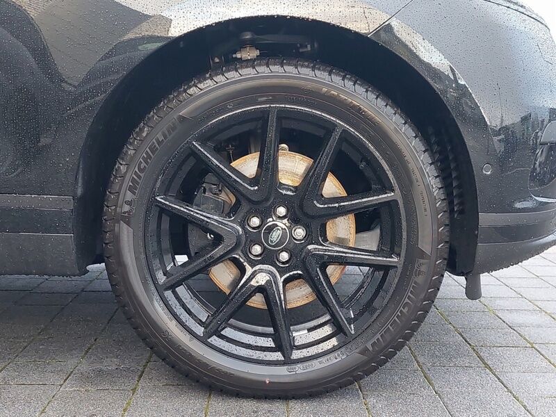 More views of Land Rover Range Rover Velar