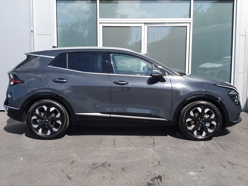 More views of Kia Sportage