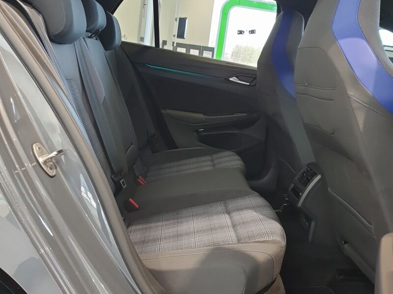 More views of Volkswagen Golf