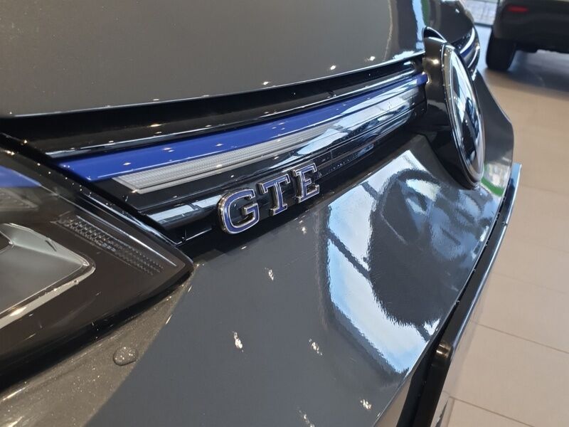 More views of Volkswagen Golf