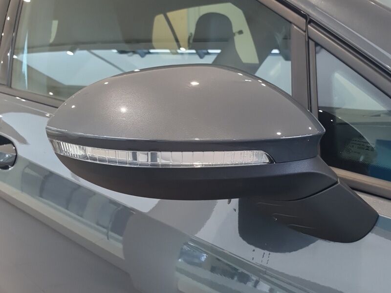 More views of Volkswagen Golf