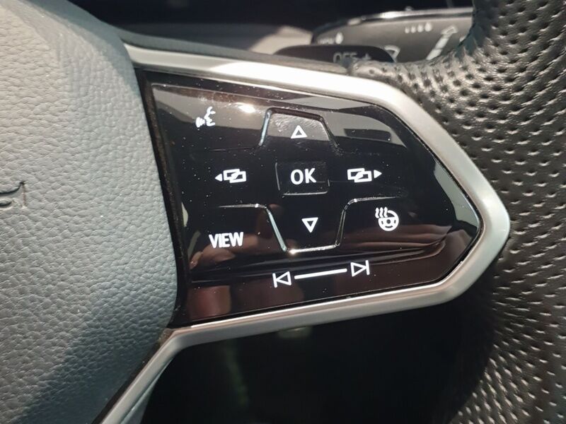 More views of Volkswagen Golf