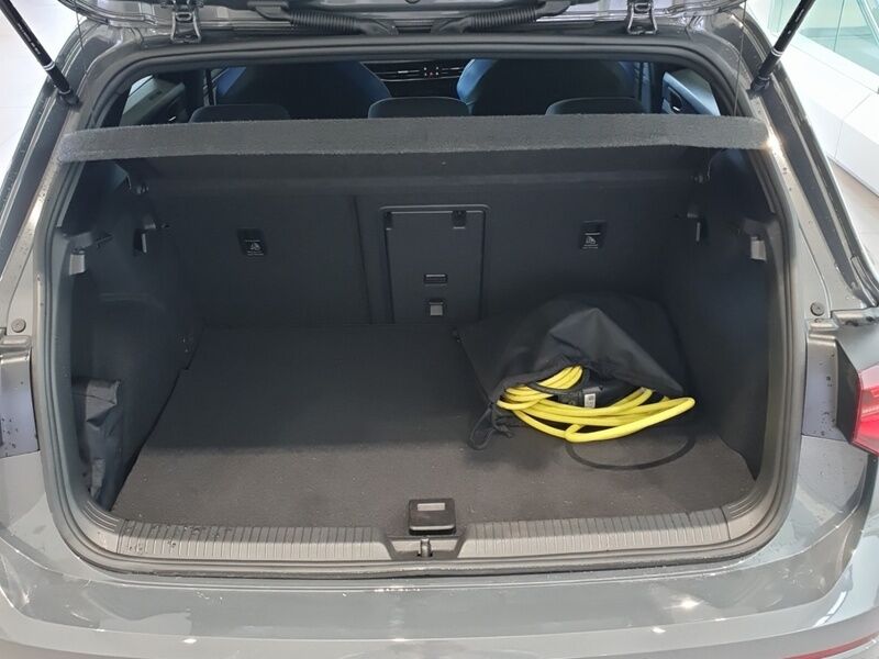 More views of Volkswagen Golf