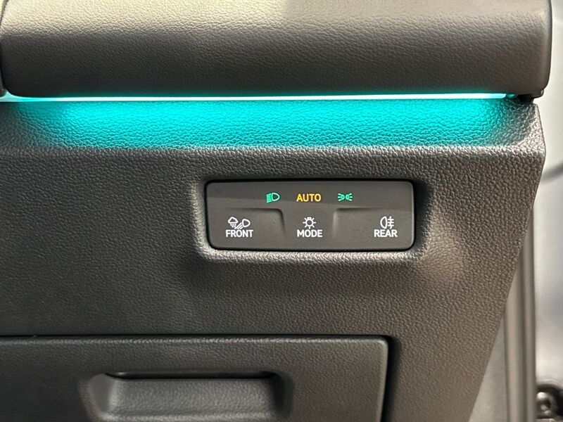 More views of Volkswagen Tiguan