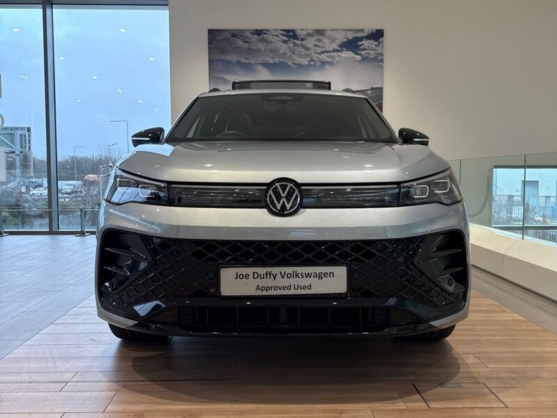 More views of Volkswagen Tiguan