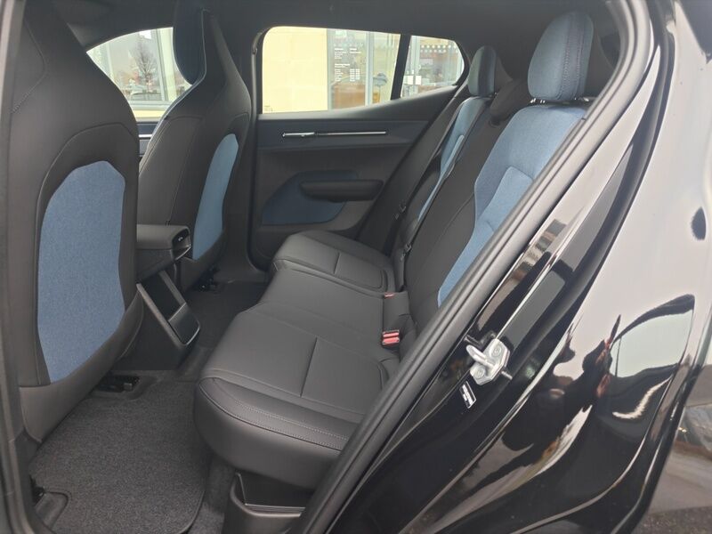 More views of Volvo EX30