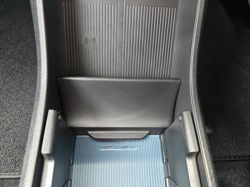 More views of Volvo EX30