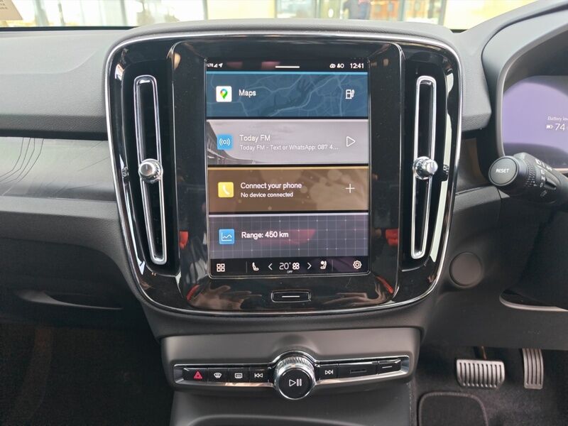 More views of Volvo EX40