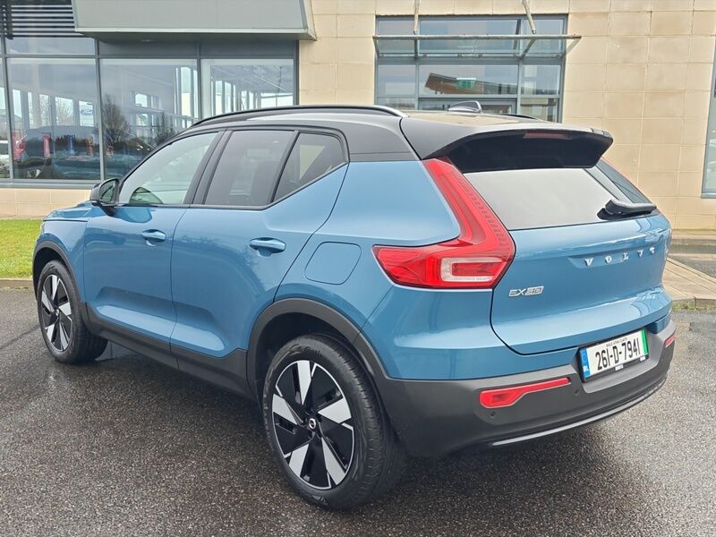 More views of Volvo EX40