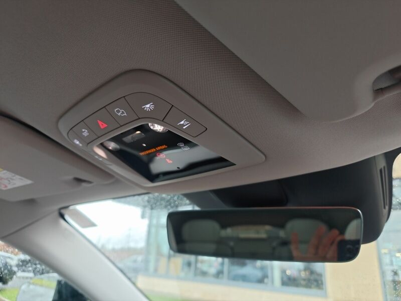 More views of Volvo ES90