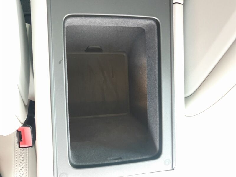 More views of Volvo ES90