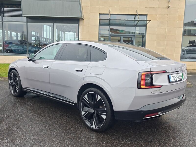 More views of Volvo ES90