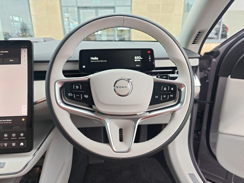 More views of Volvo ES90