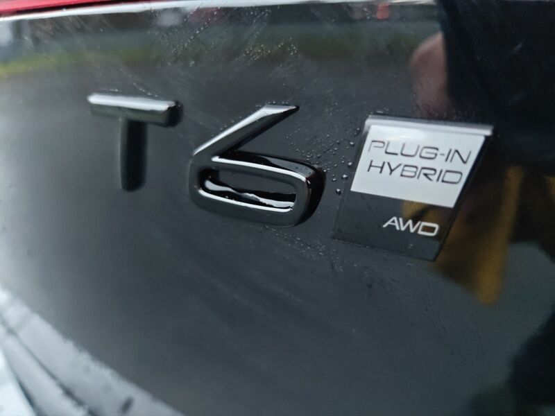 More views of Volvo XC60