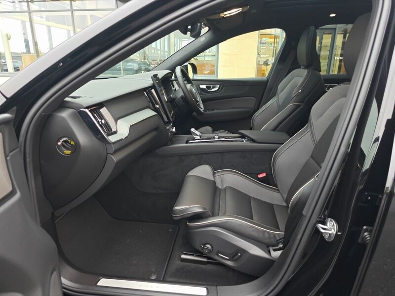 More views of Volvo XC60