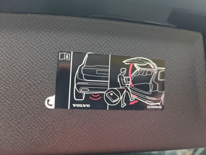 More views of Volvo XC90