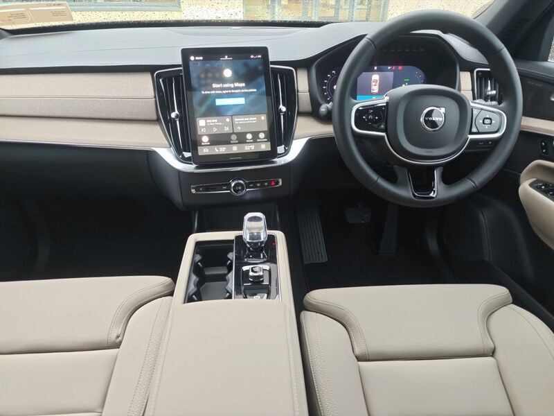 More views of Volvo XC90