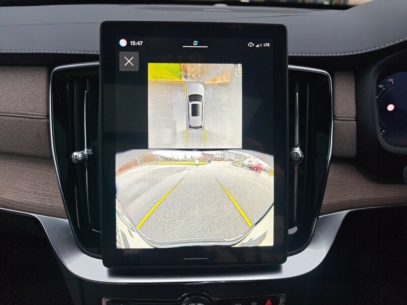 More views of Volvo XC90