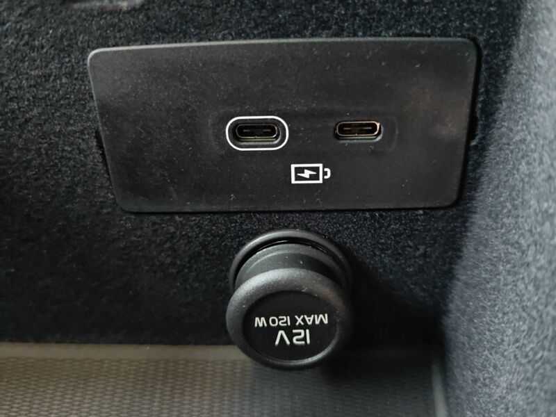 More views of Volvo XC90