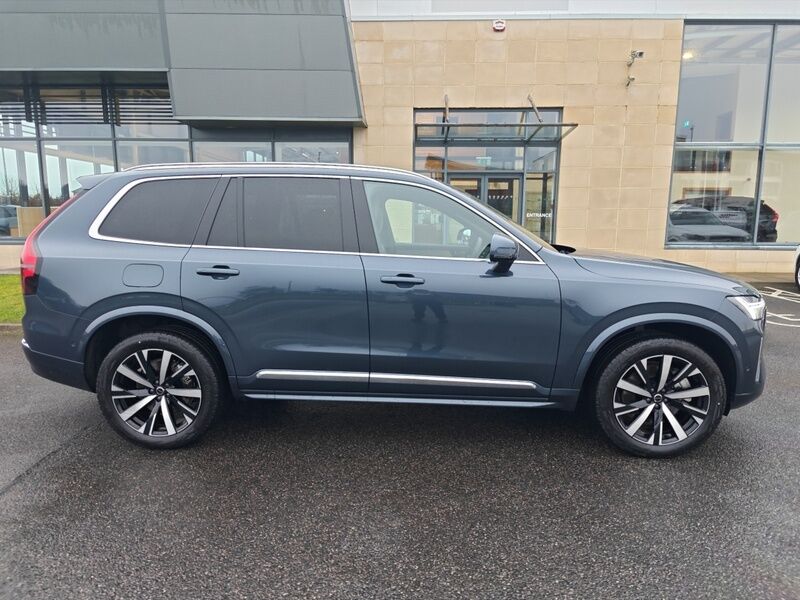 More views of Volvo XC90