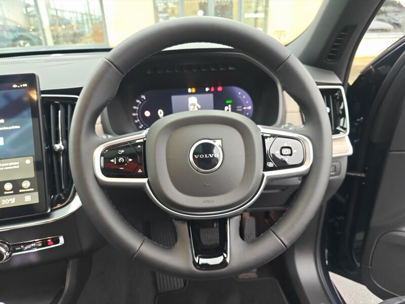 More views of Volvo XC90