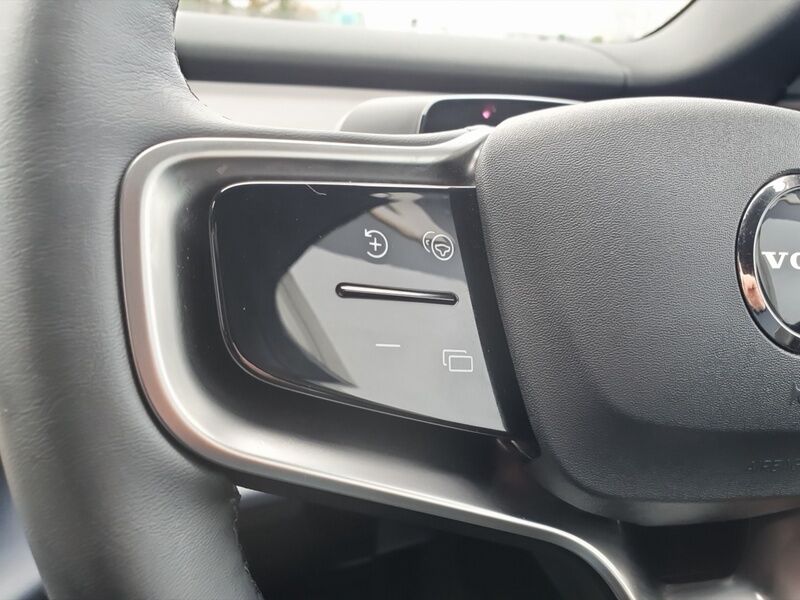 More views of Volvo EX30