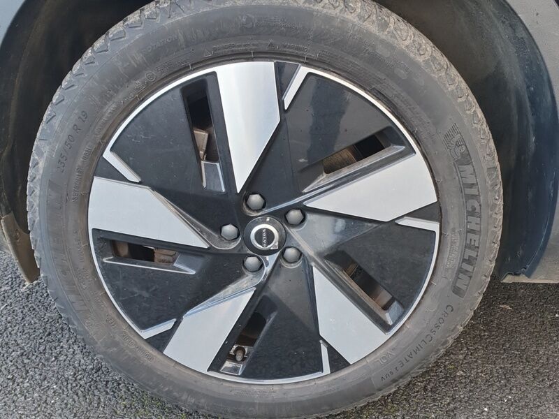 More views of Volvo XC40