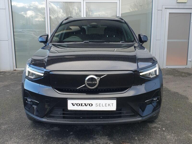 More views of Volvo XC40