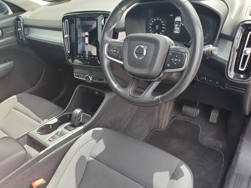More views of Volvo XC40