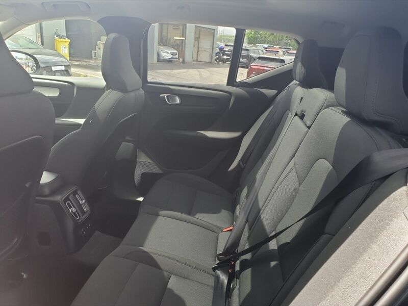 More views of Volvo XC40