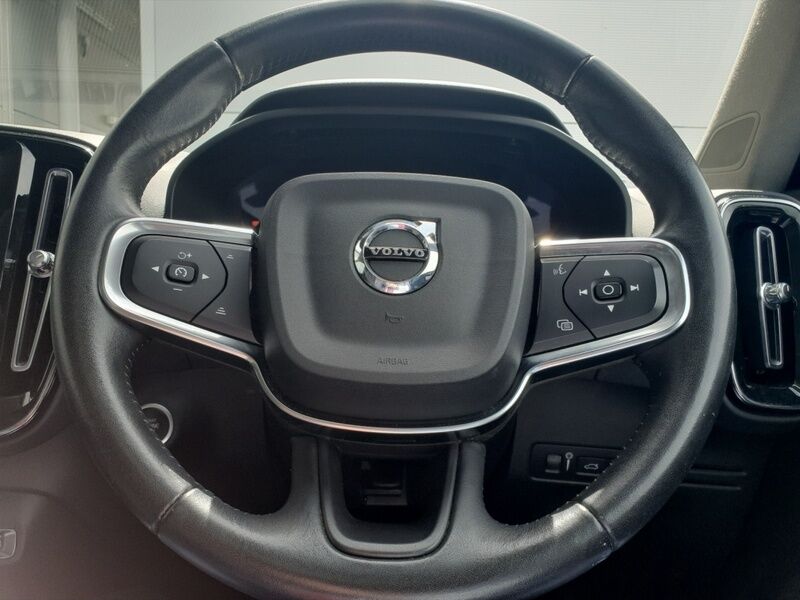 More views of Volvo XC40