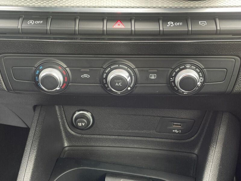 More views of Audi Q2