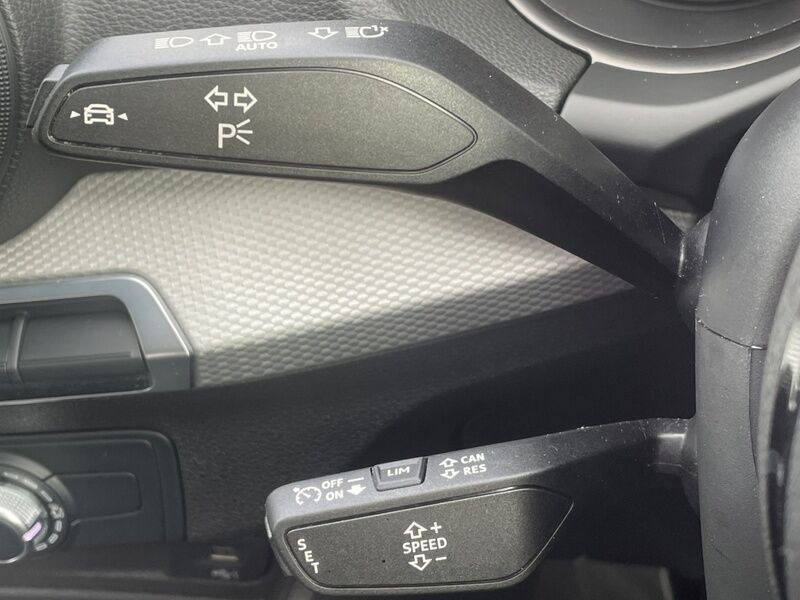 More views of Audi Q2