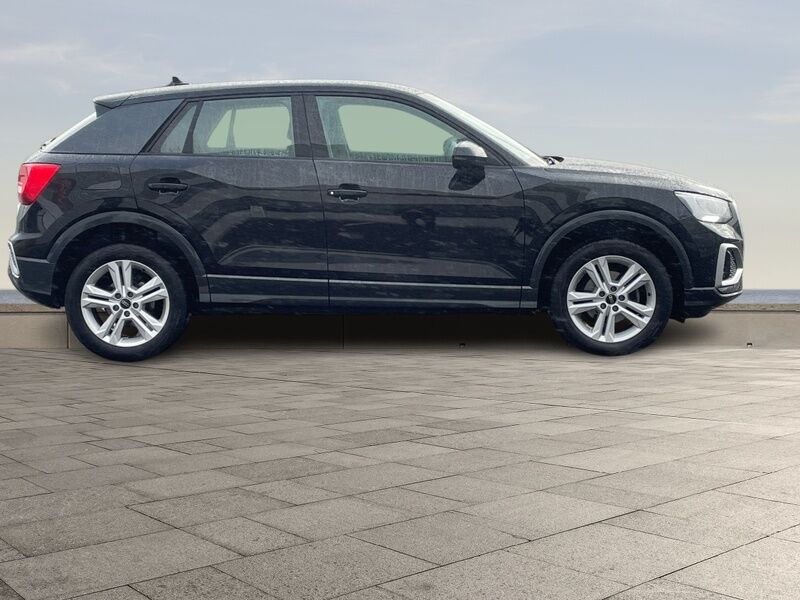More views of Audi Q2