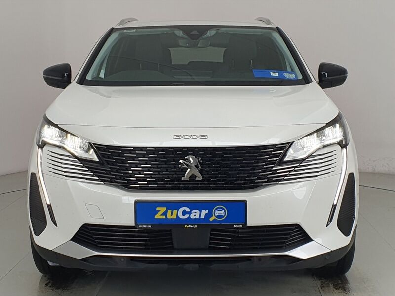 More views of Peugeot 3008