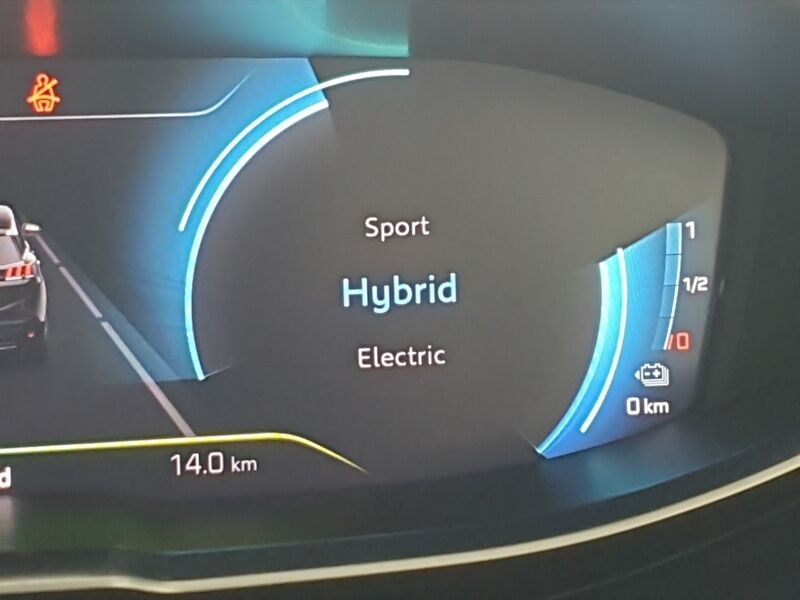 More views of Peugeot 3008