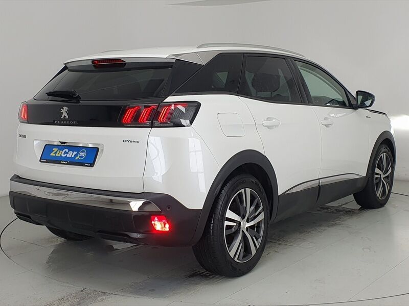 More views of Peugeot 3008