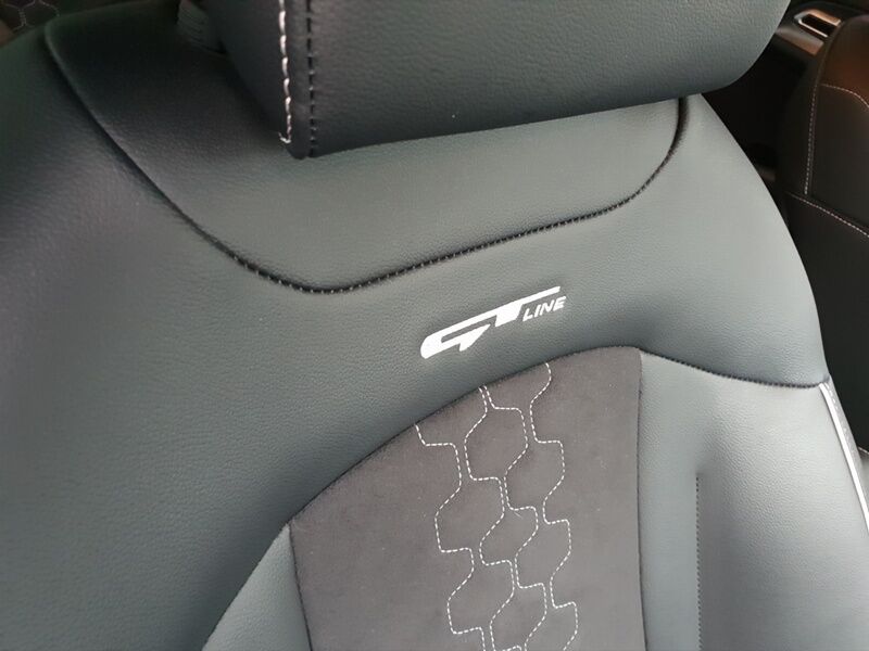 More views of Kia Sportage