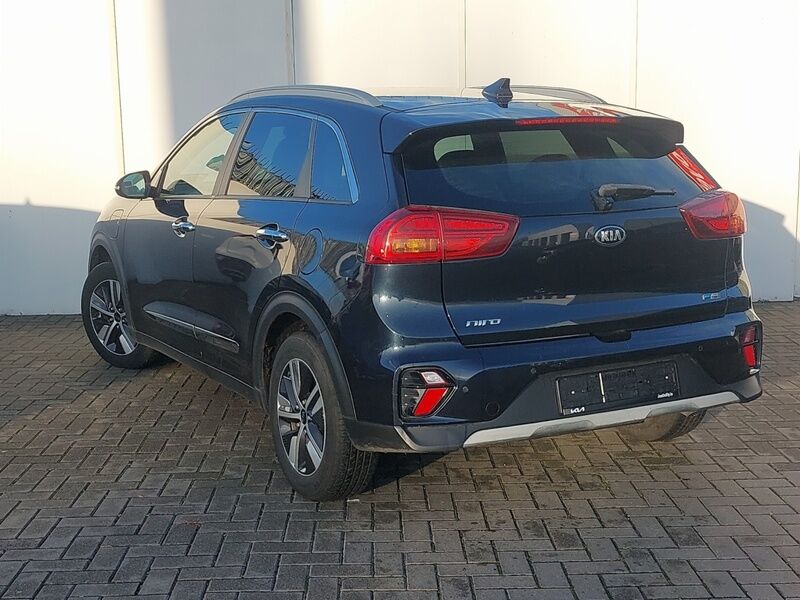 More views of Kia Niro