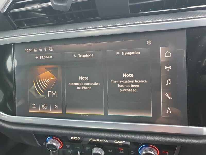 More views of Audi Q3