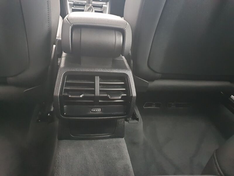 More views of Audi Q3