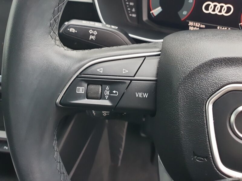 More views of Audi Q3