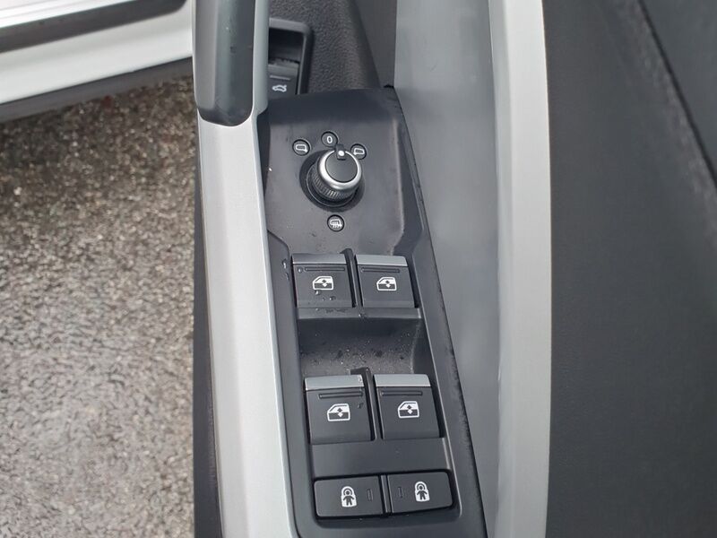 More views of Audi Q3