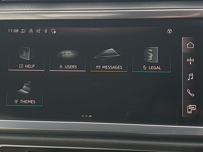 More views of Audi Q3