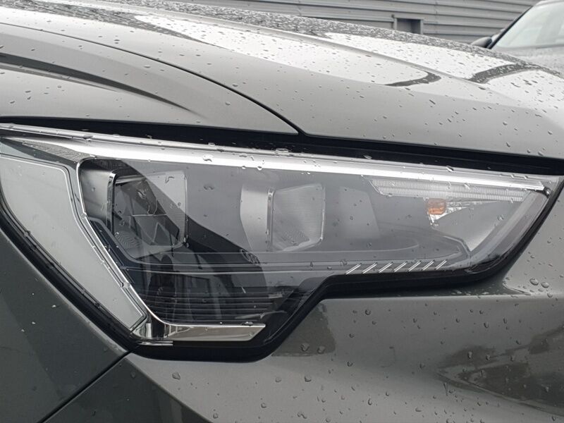 More views of Audi Q3